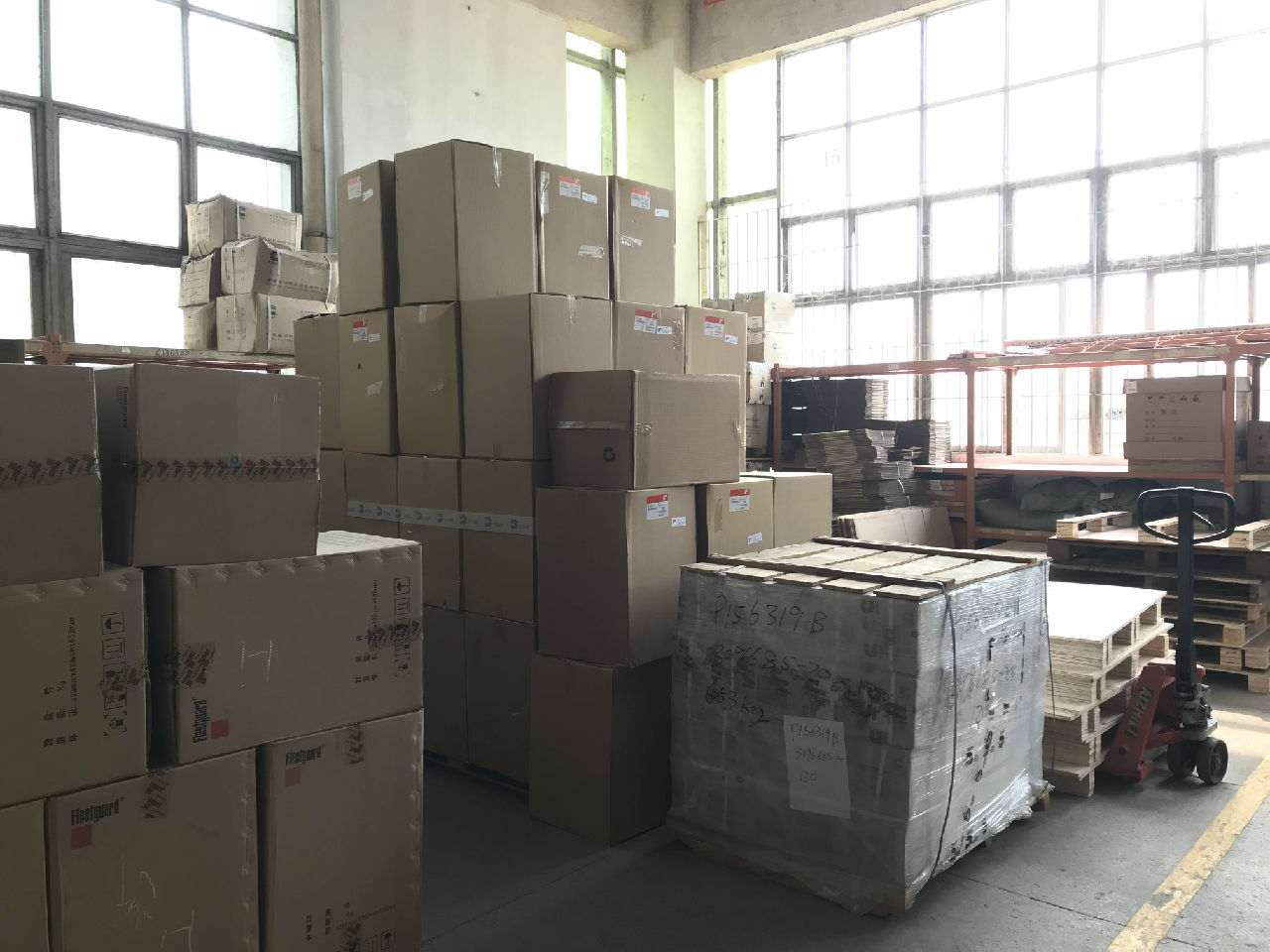 廠庫(kù)一角 (25)